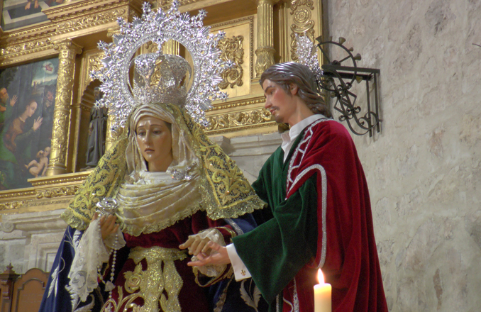  La Hermandad de Jesús Orando en el Huerto y María Santísima de la Amargura ha bendecido y presentado la nueva imagen del apóstol San Juan