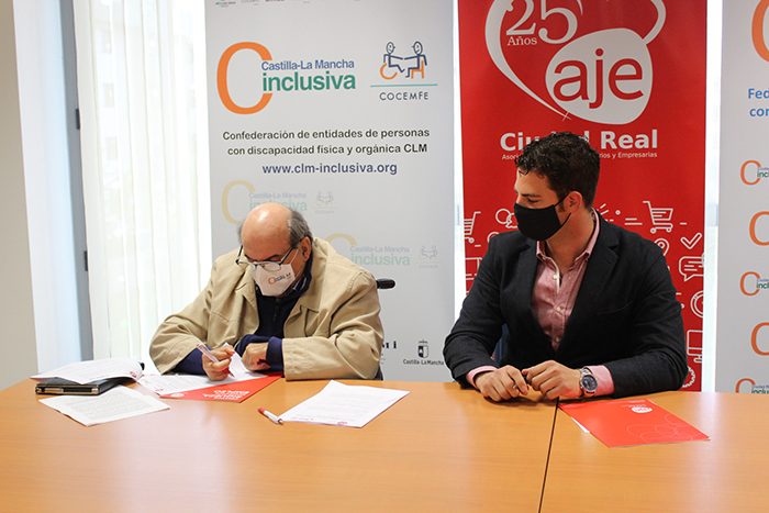  AJE Ciudad Real trabajará con CLM Inclusiva Cocemfe para mejorar la capacitación y el empleo de las personas discapacitadas