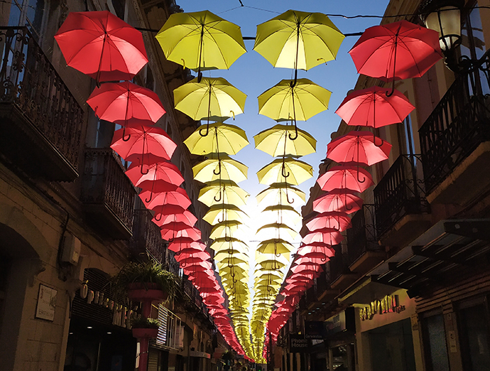  Valdepeñas abrirá sus paraguas este verano para potenciar el comercio y la hostelería