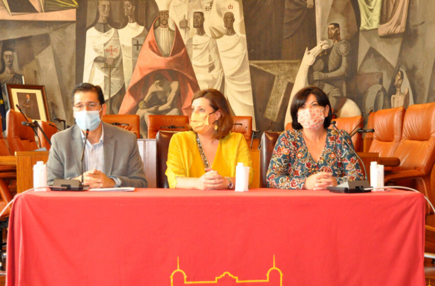  Caballero destaca la apuesta de la Diputación y la Junta por dotar a la provincia de alojamientos turísticos de calidad