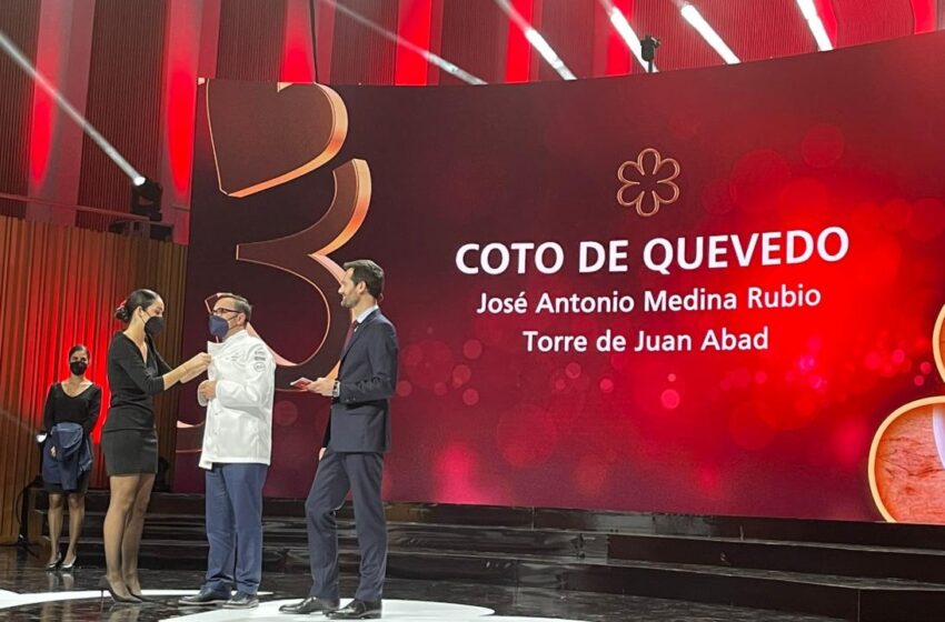 José Antonio Medina del restaurante El Coto de Quevedo en Torre de Juan Abad recibe su primer “Estrella MICHELIN”