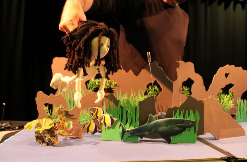  El teatro infantil de títeres ‘Libro de aventuras (vencer al monstruo)’, el domingo 2 en el Auditorio Inés Ibáñez Braña