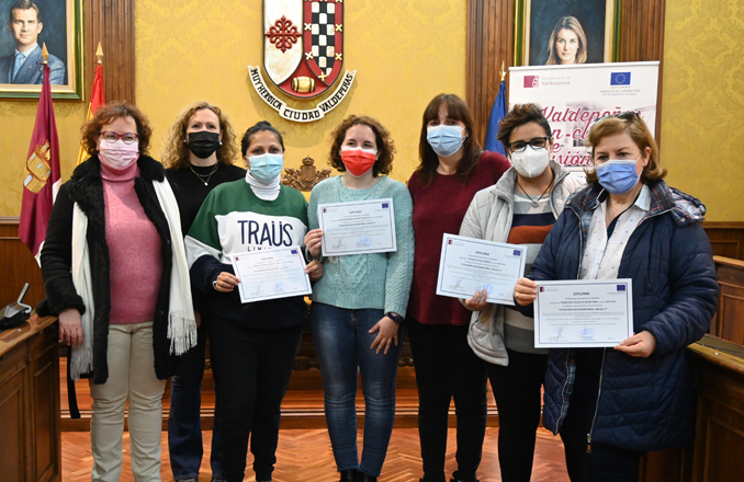  El 50% del alumnado del certificado de profesionalidad de atención a dependientes de Valdepeñas ya ha encontrado un puesto de trabajo