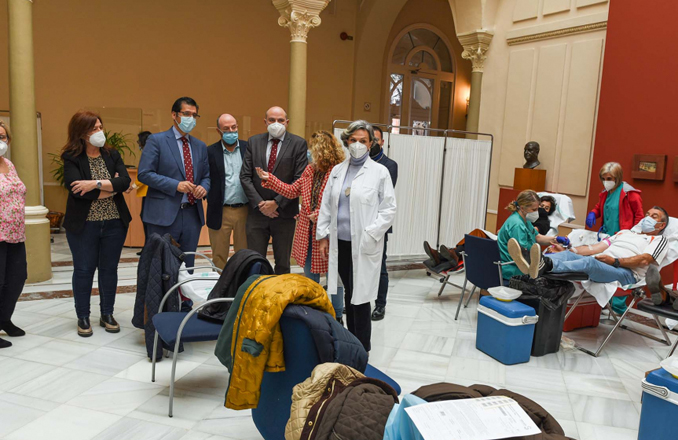  El Palacio Provincial de la Diputación vuelve a ser centro de donaciones de sangre durante el VIII Maratón