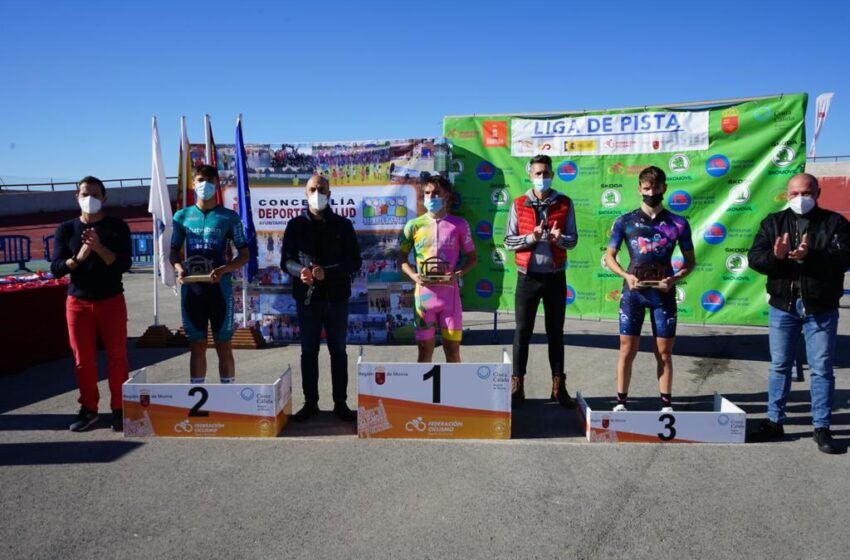  David Muñoz del equipo Víctor Astasio Maquivi de Valdepeñas participa en la cuarta prueba de la Liga Nacional de Pista