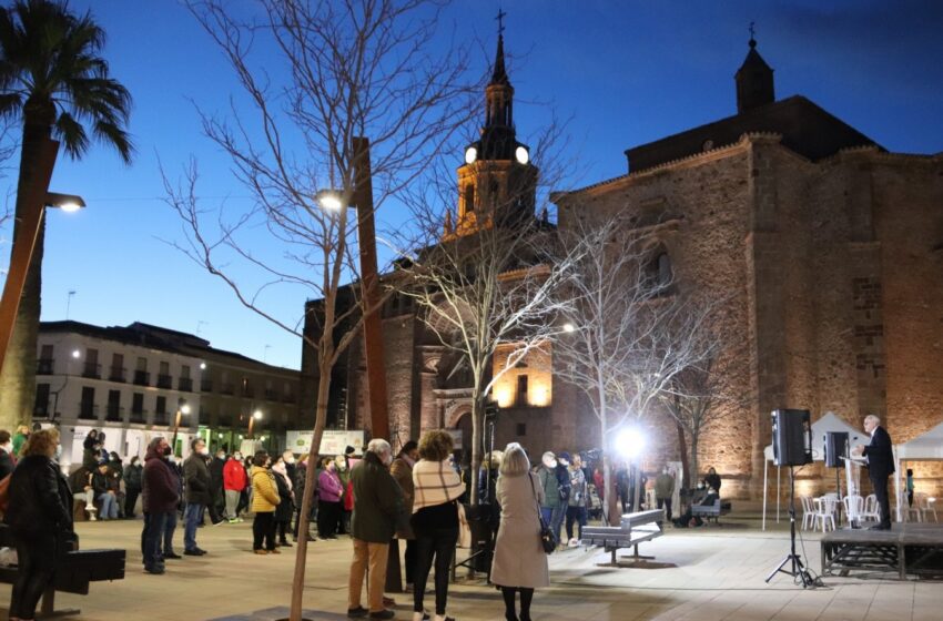  La plaza de la Constitución de Manzanares acogió el acto institucional con motivo del 8M