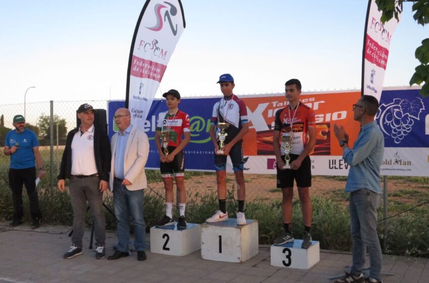  Alejandro Paredes se proclamó en Valdepeñas Campeón de Castilla-La Mancha en Contrarreloj cadete