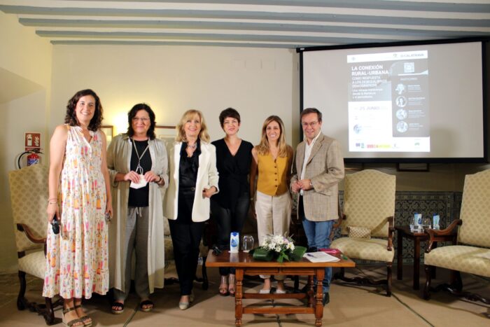  La Asociación para el Desarrollo del Campo de Calatrava reúne en Almagro a cuatro best sellers de la literatura española para reflexionar sobre despoblación