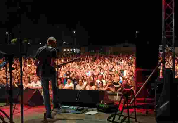  Funambulista en Albaladejo y Luis Pastor en Anchuras este fin de semana con los conciertos de la Diputación