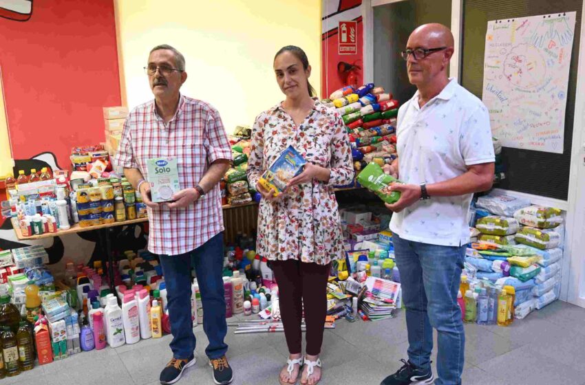  La Semana de la Juventud de Valdepeñas recuda 8.000 euros en alimentos para Cruz Roja y Cáritas