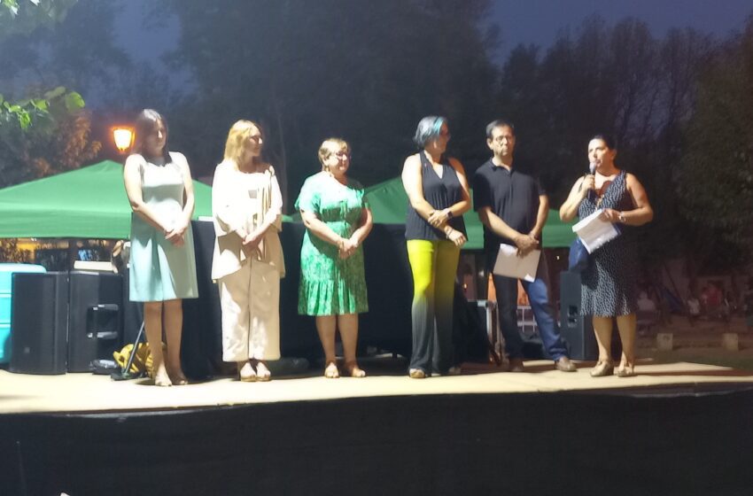  La Asociación de Vecinos del Peral de Valdepeñas inaugura sus fiestas