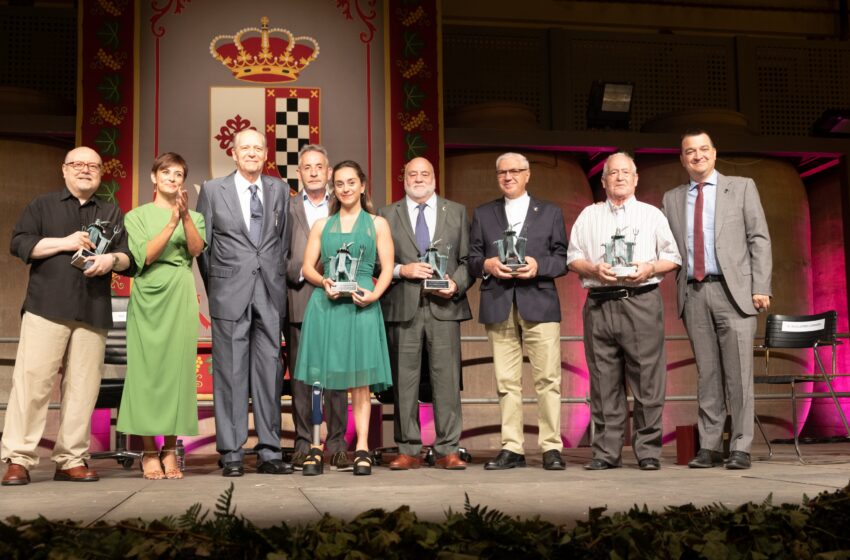  Valdepeñas hizo entrega de sus Honores y Distinciones 2022