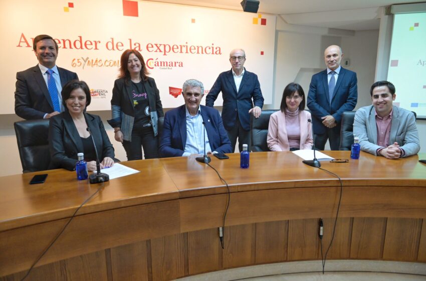  La Cámara de Comercio de Ciudad Real, 65YMÁS, y Fernando Romay unidos en la campaña ‘Aprender de la Experiencia’