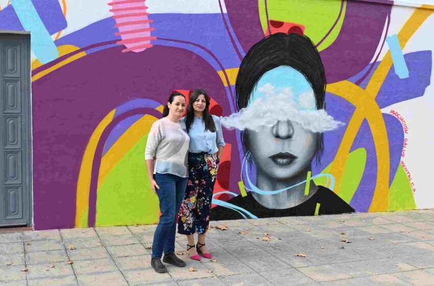  Valdepeñas celebra con un reivindicativo mural el Día Mundial de la Salud Mental