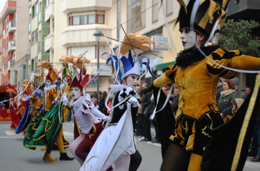  Valdepeñas convoca el concurso del cartel anunciador del Carnaval 2023