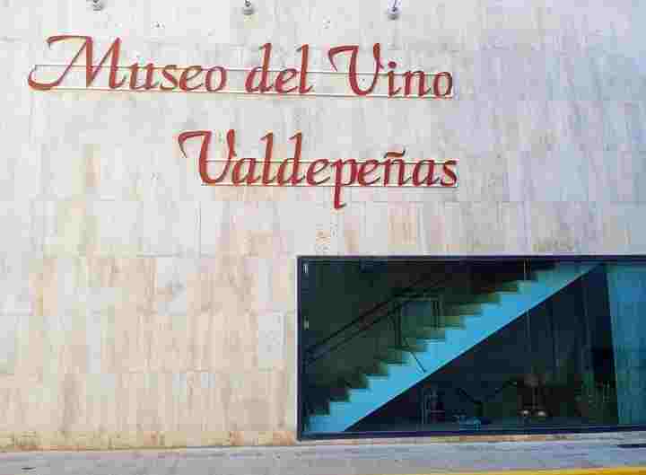  Joaquín Brotons: El Museo del Vino de Valdepeñas