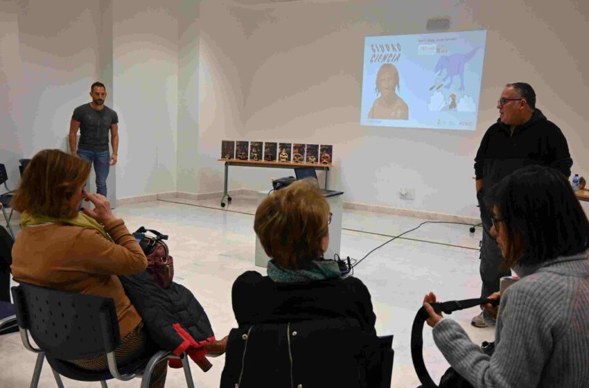  Un taller de ‘Ciudad Ciencia’ acerca a la ciudadanía de Valdepeñas a sus antepasados
