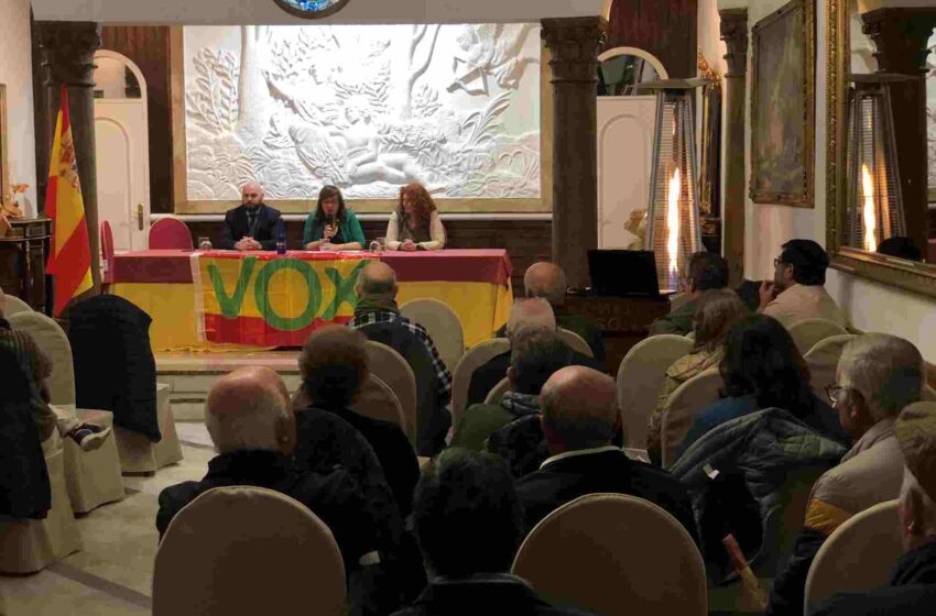  Celebrada la conferencia del Grupo Municipal Vox, «Nuestros mayores: pasado, presente y futuro»