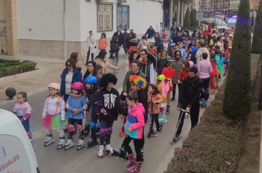  Celebrada la ruta familiar en patines y patinetes