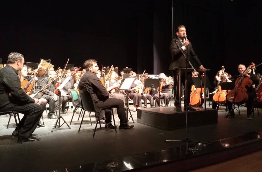  La Orquesta CLM Sinfónica ha ofrecido este sábado en Valdepeñas el concierto «Grandes Oberturas”