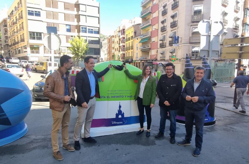  El Gobierno regional fomenta el reciclaje de vidrio en Castilla-La Mancha con una nueva campaña solidaria junto a Ecovidrio y Disneyland París