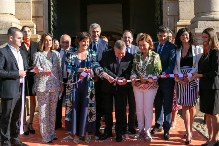 Inauguración de la XLII Feria de Artesanía de Castilla-La Mancha (FARCAMA)