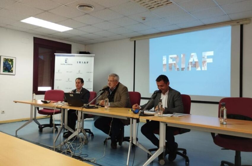  El Gobierno regional promueve una jornada de I+D+i en la vid y el vino para dar a conocer los trabajos que se están realizando y abrir nuevas vías de investigación