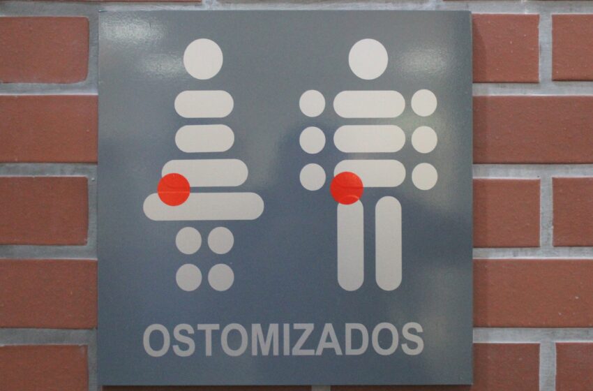  El Hospital General Universitario de Ciudad Real ofrece baños adaptados para personas con ostomías
