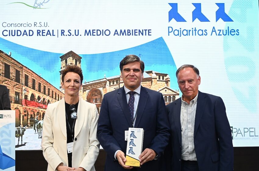  Pajaritas Azules premian al Consorcio RSU de Ciudad Real por su labor en el reciclaje de papel y cartón