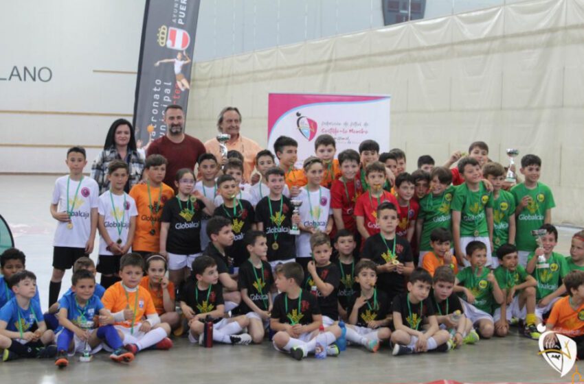  Diputación de Ciudad Real muestra su apoyo al deporte en edades tempranas con la clausura de la Liga Globalcaja Benjamín y Prebenjamín de Fútbol Sala.