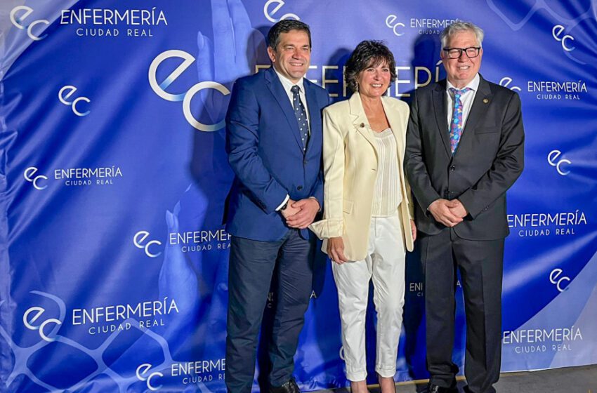  Miguel Ángel Valverde pone en valor la calidad de nuestro sistema sanitario y a sus profesionales en la cena del Colegio Oficial de Enfermería de Ciudad Real