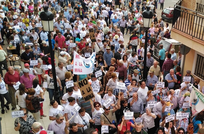  Sí a la Tierra Viva denuncia los bulos y amenazas de Quantum Minería contra la sociedad civil en lucha contra las tierras raras.