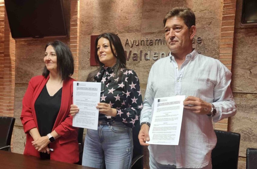  Valdepeñas renueva su convenio anual con Proyecto Hombre para la atención de personas con adicción