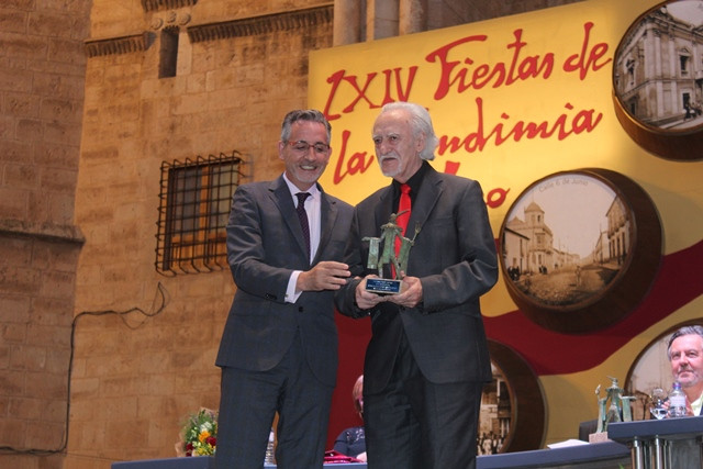  Valdepeñas de luto por la muerte de Pedro Gómez-Cornejo, poeta reconocido con la Medalla de las Letras ‘Juan Alcaide’