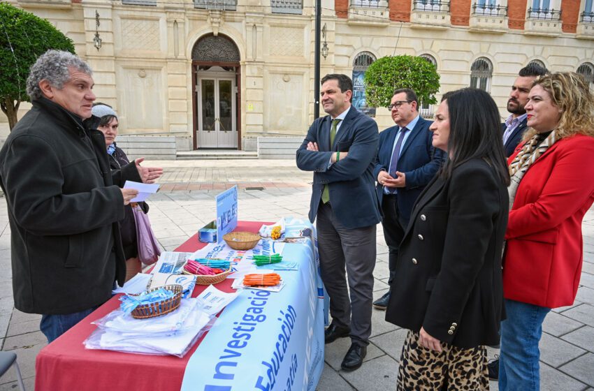  La Diputación de Ciudad Real apoya a la Asociación “Círculo Azul” en el Día Mundial de la Diabetes