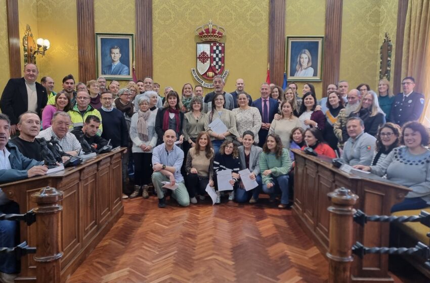  74 empleados municipales consolidan su plaza en Valdepeñas