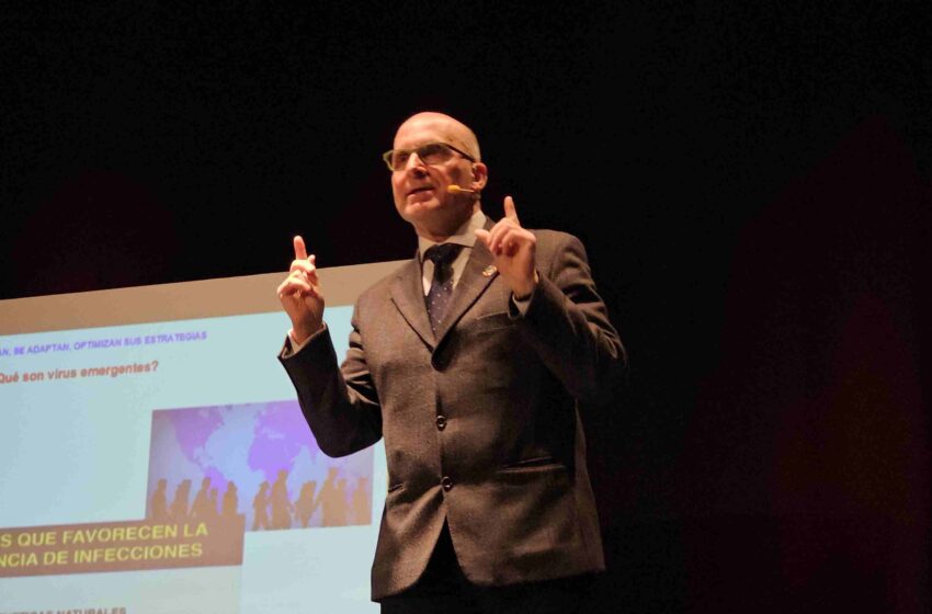  López Guerrero reivindica inversión pública en investigación y alerta del riesgo del negacionismo