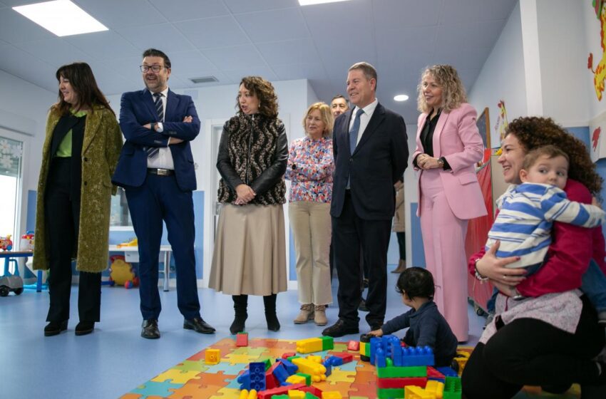  Castilla-La Mancha ultima la APP de EducamosCLM, que estará lista para profesorado y familias en el mes de marzo 