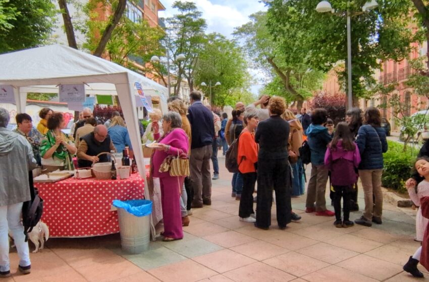  Valdepeñas acoge el Mercado de Primavera de la Alegría de la Huerta Manchega