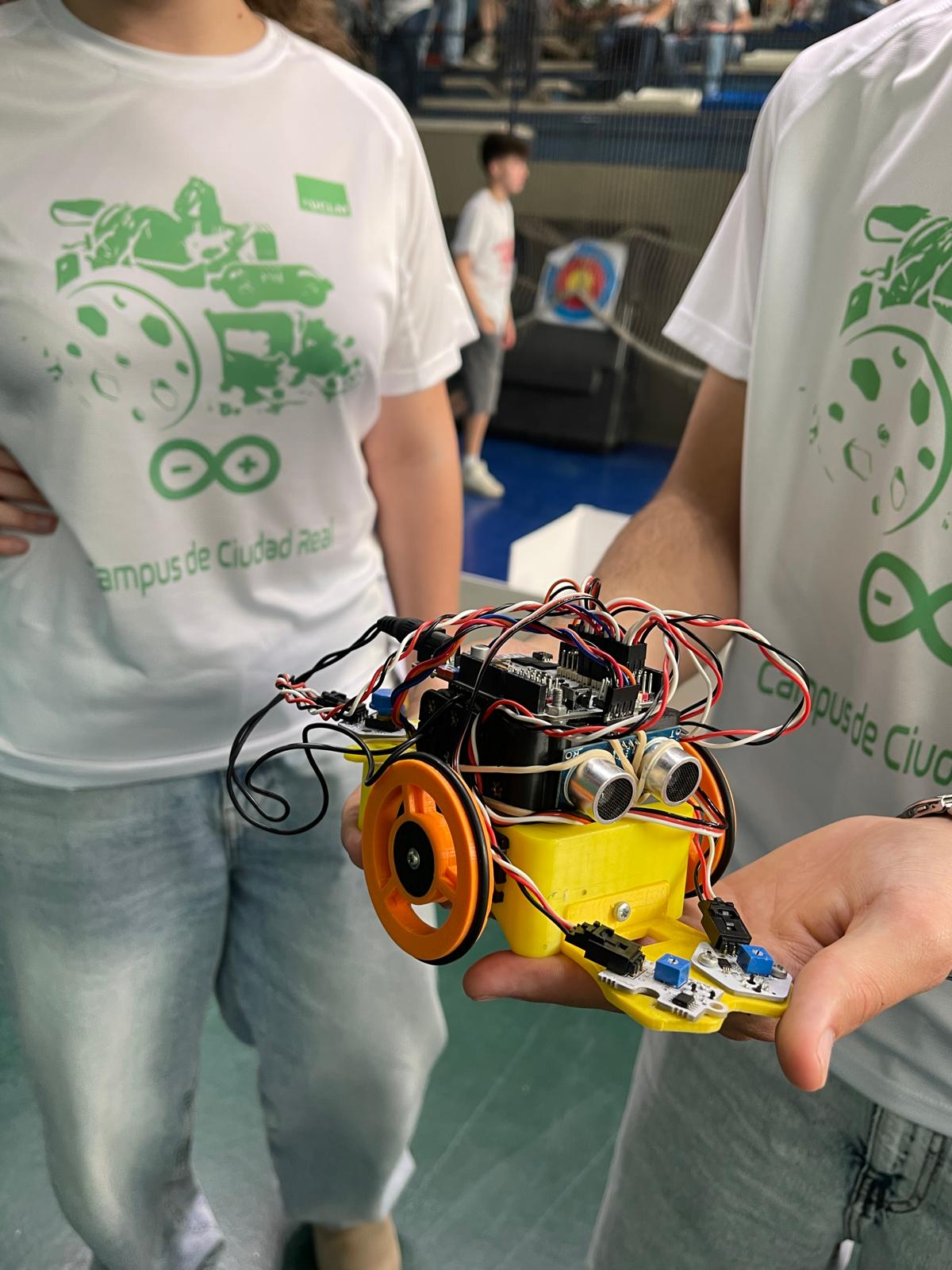  COIIM Ciudad Real patrocina la fase local de la V Competición Intercampus de Robótica organizada por la ETSII