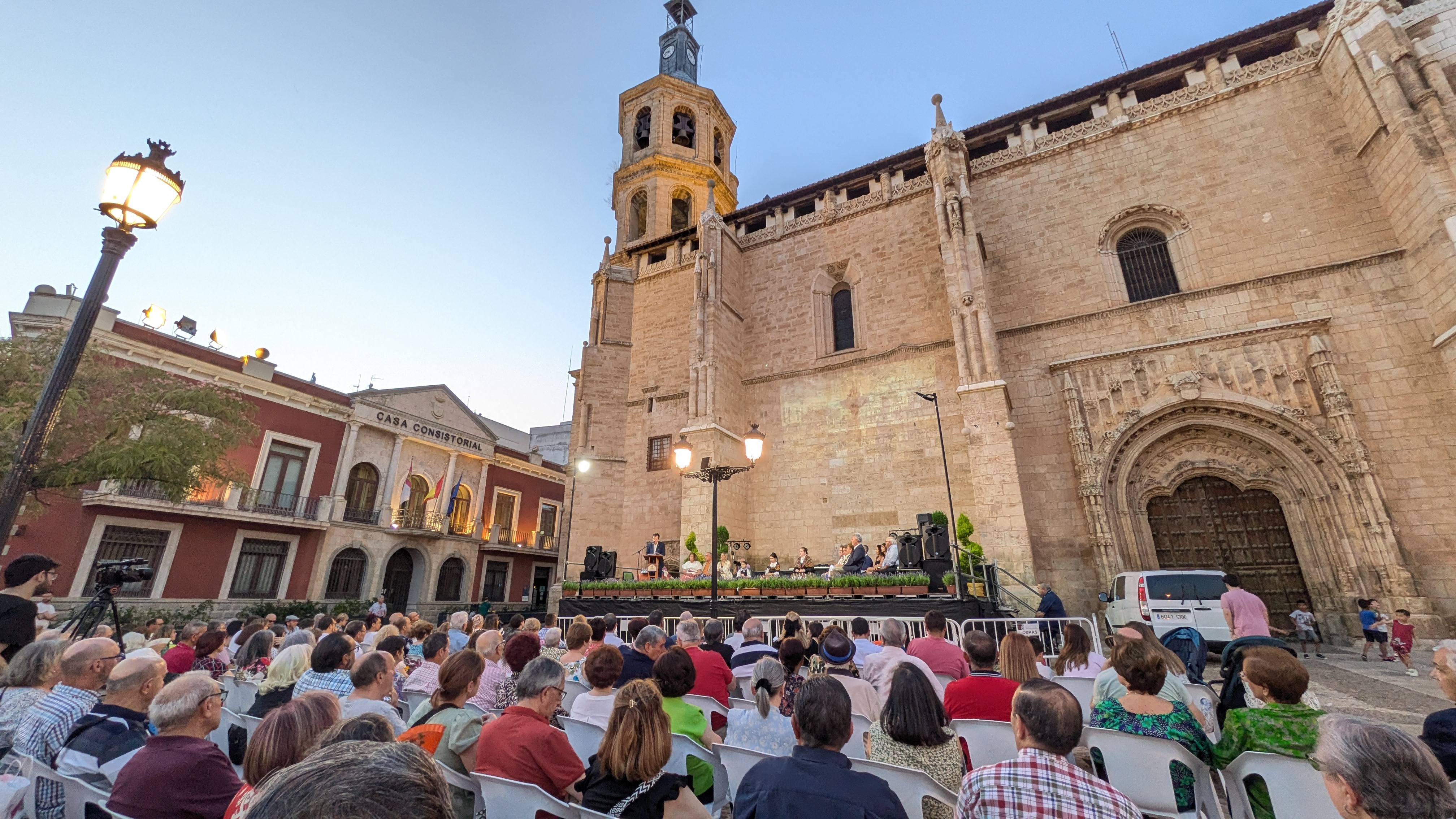  La Asociación de Vecinos de la Zona Centro inicia sus fiestas en Valdepeñas.
