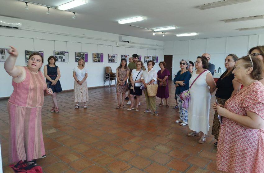  El Gobierno regional presenta la exposición ‘Vinculadas’ en Castellar de Santiago