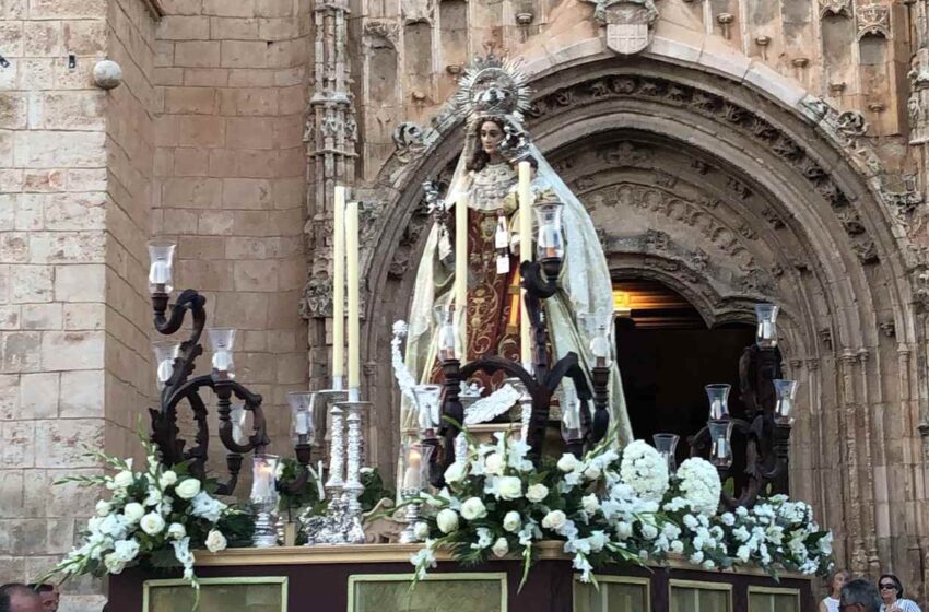  El domingo se presenta el cartel anunciador de la Virgen del Carmen