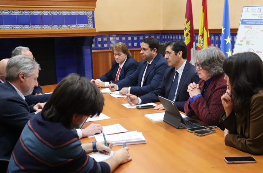  Se constituye la primera comisión de seguimiento de las obras de abastecimiento al Campo de Calatrava.