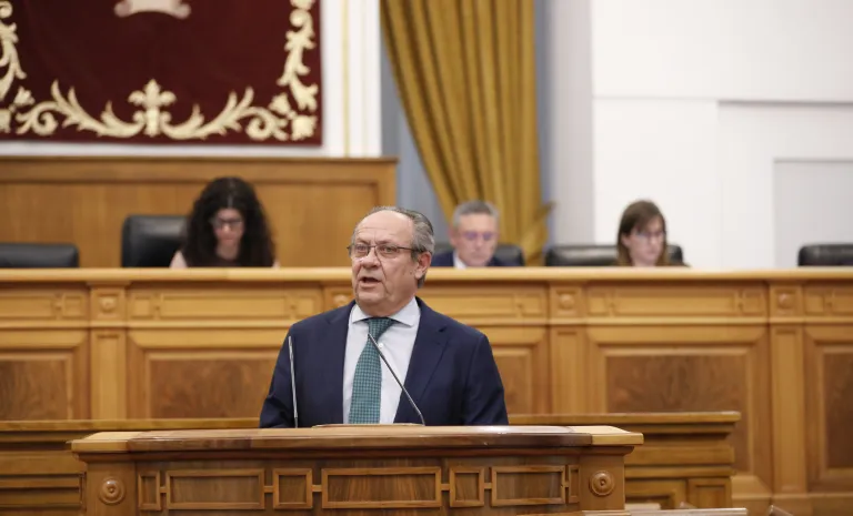  El Gobierno regional impulsa una ley para facilitar el acceso a la vivienda, reducir los impuestos a los jóvenes y mejorar los servicios públicos  