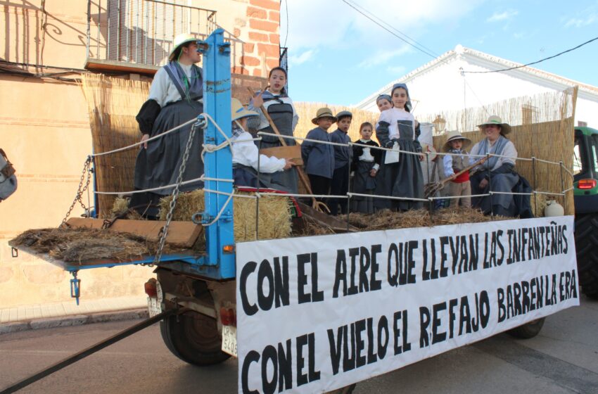  La festividad de San Isidro de Infantes reunió a agricultores, vecinos y visitantes en un ambiente festivo lleno de originalidad.