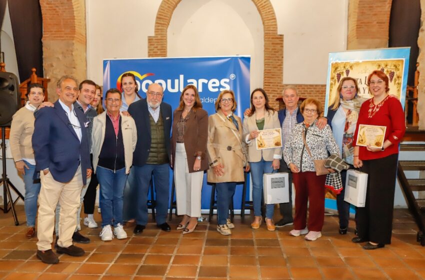  El Partido Popular de Valdepeñas reivindica el talento de los autores locales ante un auditorio entregado a la cultura