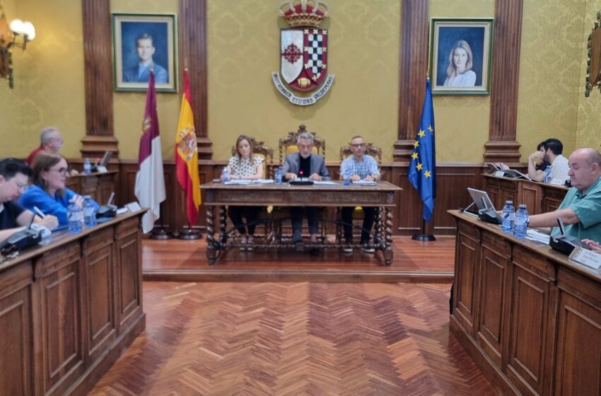  La oposición rechaza en pleno las bonificaciones de basura para familias numerosas y monoparentales
