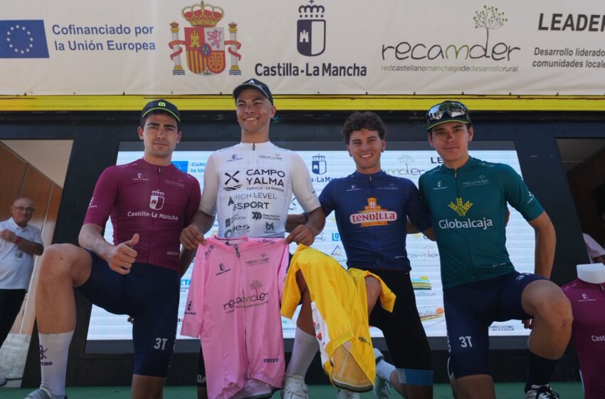  Tercera victoria de Víctor Benareau en la etapa de la II Vuelta Ciclista Castilla-La Mancha LEADER entre Torre de Juan Abad y Almadén